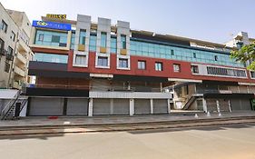 Fabhotel Ss